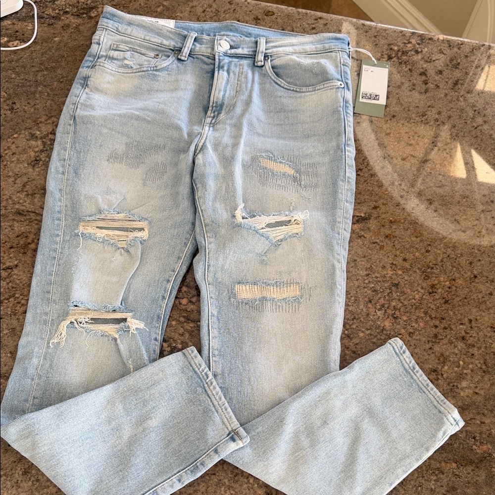 H&M Light Blue Skinny Fit Cropped Jeans